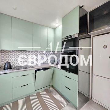 Тракторобудівників просп., 90