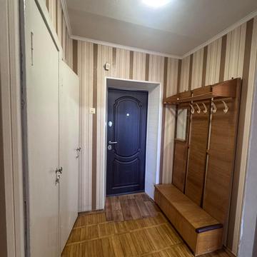 Чоколівський бульв., 4