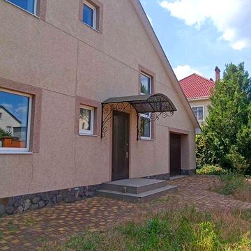 Новый дом из ракушечника на 10 сотках в 10 минутах от центра Таирова.