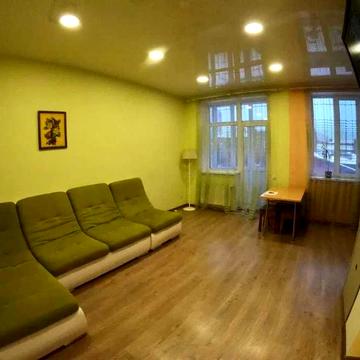 Продається 2к квартира Новобаварський район (Центральний ринок)(20933)