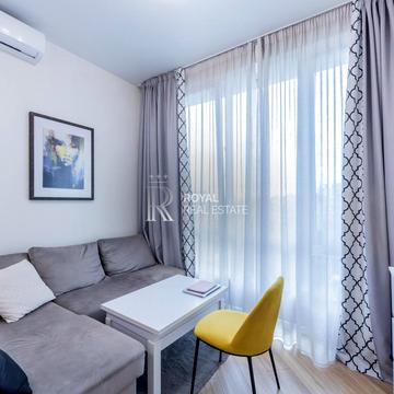 Бульварно-Кудрявська вул. (Воровського), 17