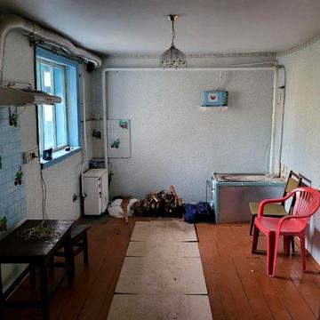 Будинок з газом — с. Благодатне