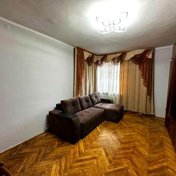 Оренда 4кімн.квартири  на вул. Під Голоском