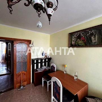 Продам большую квартиру у моря в 30 мин от Одессы