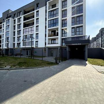 Двокімнатана каартира  на Митниці в City Park