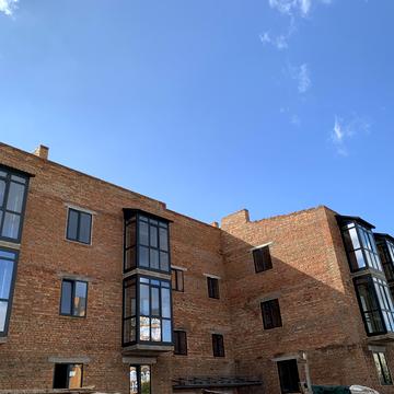 Гніванське шосе, 70