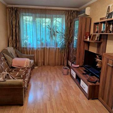 Продам 3х комнатную квартиру в центре г.Запорожье .