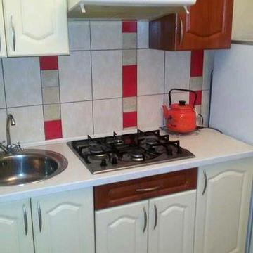 2-к.квартира м"Ботаничний Сад", 2/5, вул.О.Яроша (Павлово Поле)