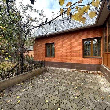 Оренда будинку на Брацлавській