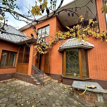 Оренда будинку на Брацлавській