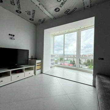 Квартира з видом на озеро, кімната та кухня-вітальня, ЖК Новий квартал