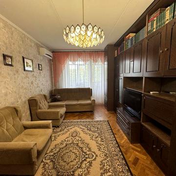 Продам 3 кімнатну квартиру