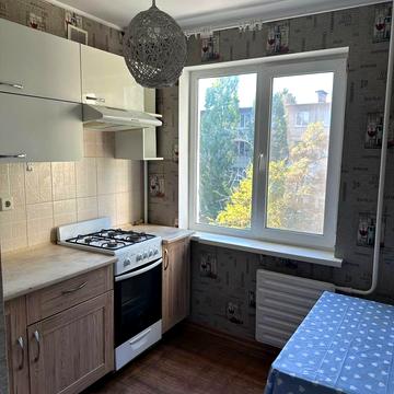 Миру вул., 29