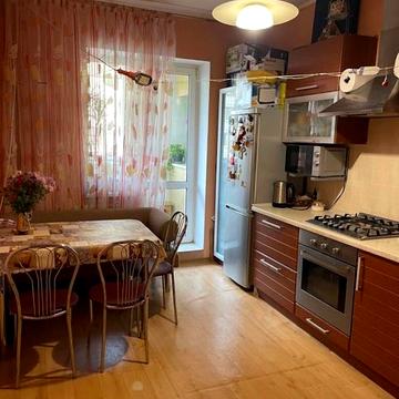 Ювілейний просп. (), 61б