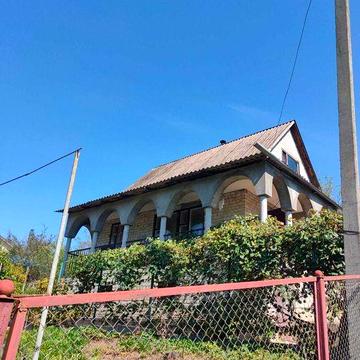 Продам дачний будинок в с. Шутнівці