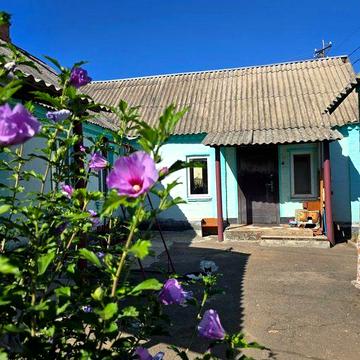 Продаж будинку по вул. Луки Долинського (можливий обмін на квартиру)