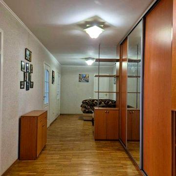 Продаж 3-кімнатної квартири