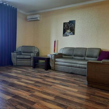 Володимира Івасюка просп. (Героїв Сталінграду), 47-А
