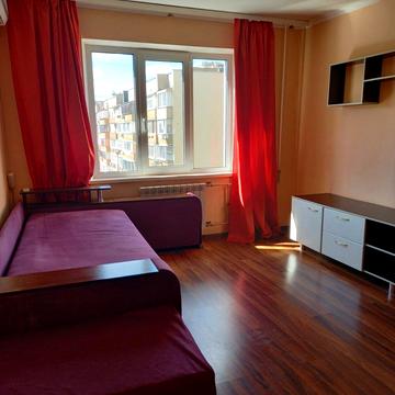 Драгоманова вул., 40