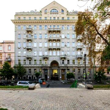 Продам квартиру 3-к 87м2 Терещенківська 13 Парк Шевченка Царський H=4м