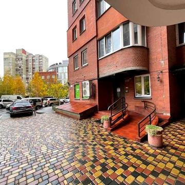 Продаж 5 кім квартири 233 кв.м. вул.Ахматової, 13, поверх 5-6 ЖК Ахматовоі 13