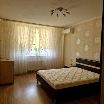 2р. м. Васильківська вул. Максименко 3-Г. Євроремонт. Перша оренда