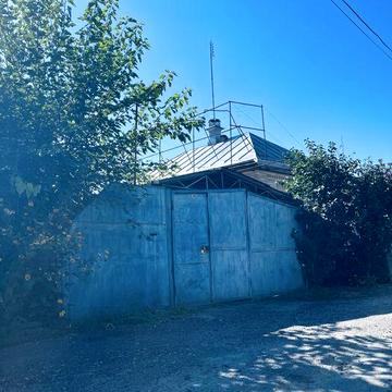 Продам будинок 80.5м з ділянкою 5.17 соток на Матросова (Чорновола)