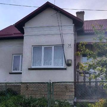 Довготривала оренда будинку від власника, з подвірям і гаражем