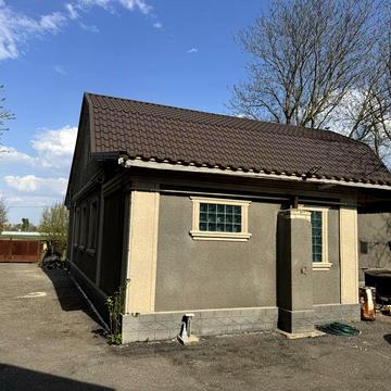 Продам кирпичный дом 160 кв.м под чистовую отделку с участком 66 соток