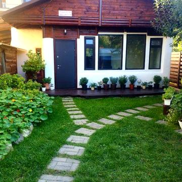 Продається еко-будинок із соломяних блоків з ремонтом.