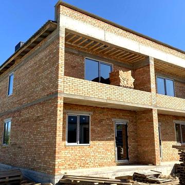 Котедж в районі Зоопарку у топовій локація з великою ділянкою