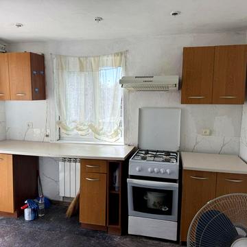 Сдам дом удобства на улице вода колодец