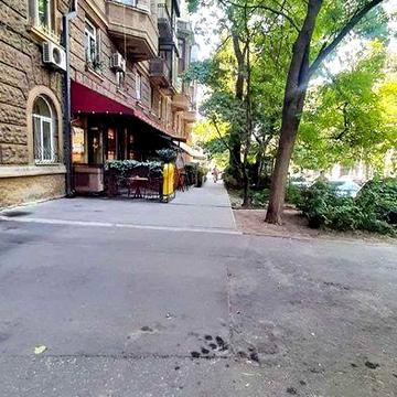 tir-02  2-комн. квартира в центре — ул. Успенская, парк Шевченко, море