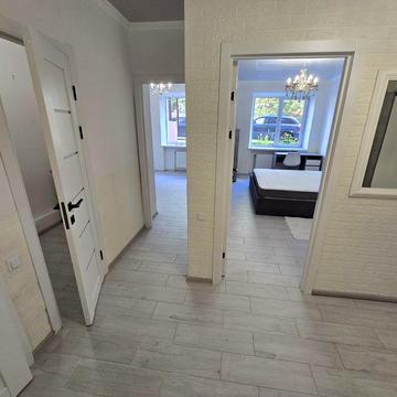 Терміновий продаж двушки, напроти парку Незнайка