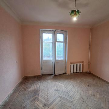 Сімферопольська вул., 3/2