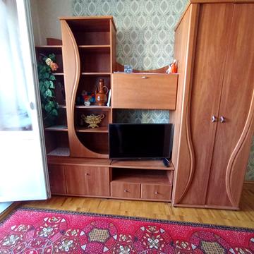 Райдужна вул., 33