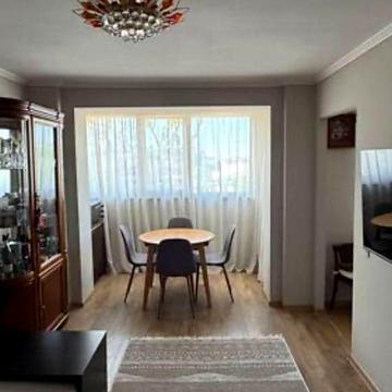Собранецька вул., 15