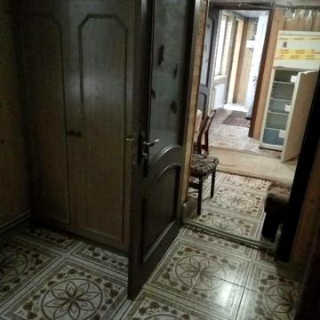 Євгена Коновальця вул., 300