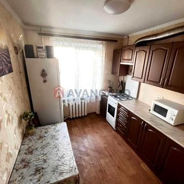Здається в оренду 1 кімнатна квартира в р-ні пл.700р
