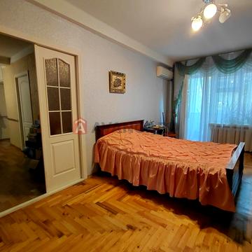 Європейська вул. (Малиновського), 34