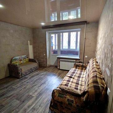 Продам 3-х кімнатну квартиру, 10 хвилин від метро Індустріальна