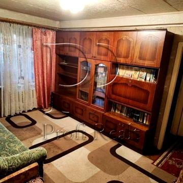 Верховної Ради бульв., 16