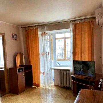 Продам 2 к. кв Одеська (Одесская)