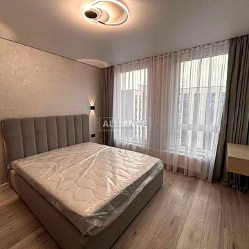 Євродвушка, дизайнерський ремонт, газ!