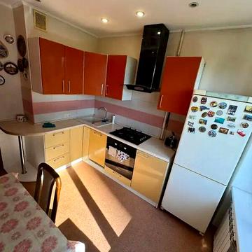 Продаж 4к Квартира Ніла Армстронга (Казакова) вулиця