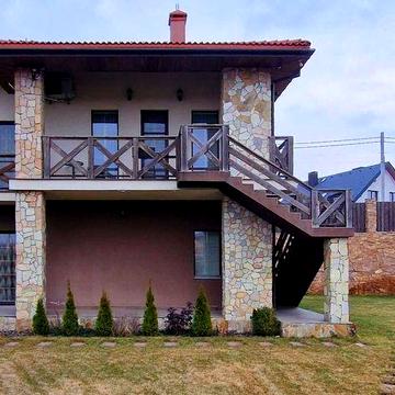 Голосіївський р-н поруч Феофанія,Чабани,Теремки,озеро, ліс, 212кв.м