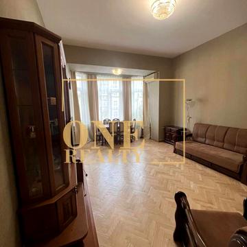 Антоновича вул. (Горького), 24