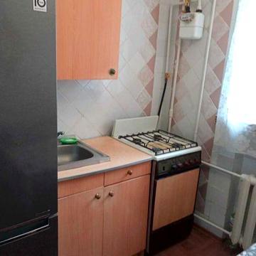 Продам 2-х кімнатну квартиру, 10 хвилин від метро Індустріальна