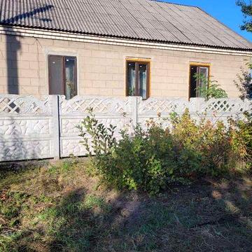 Продам  будинок 9x11 , 84 кв.м   м. Камянське  район БАМ