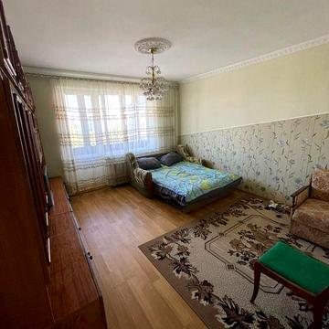 Оренда 2-к квартира по вул. Скальда 31 г
